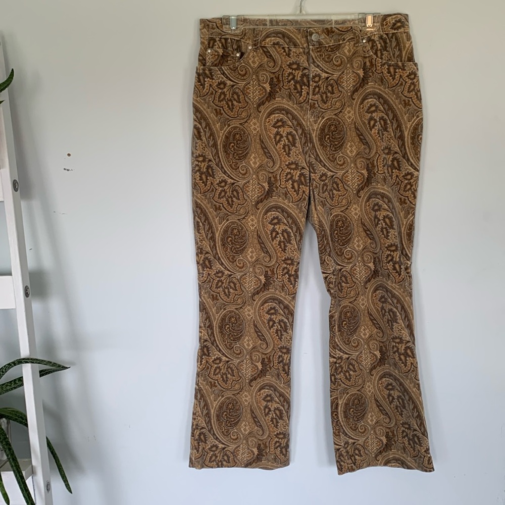 Jones New York Signature tan paisley velvet slacks 12P